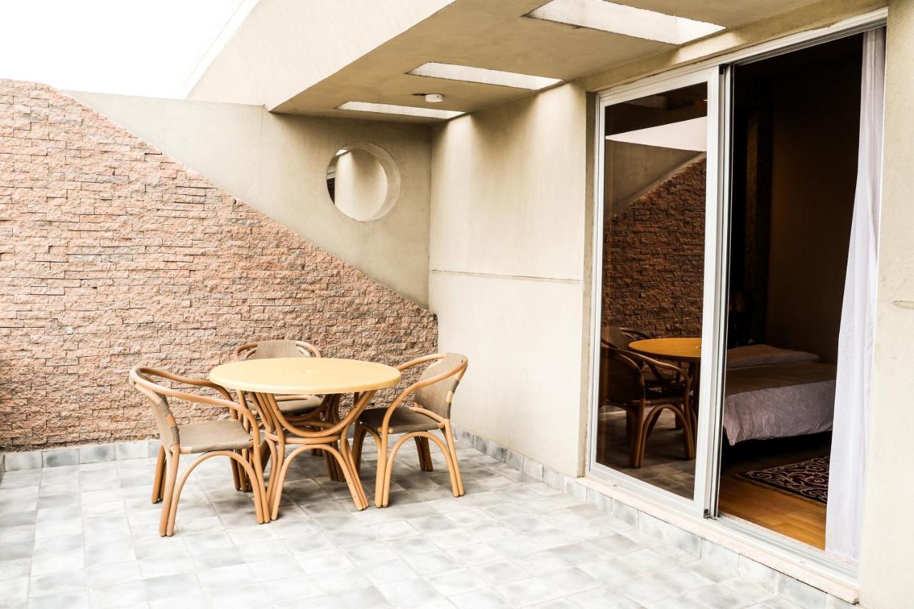 Circle Club Faisalabad Hotel Exterior foto