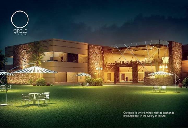 Circle Club Faisalabad Hotel Exterior foto